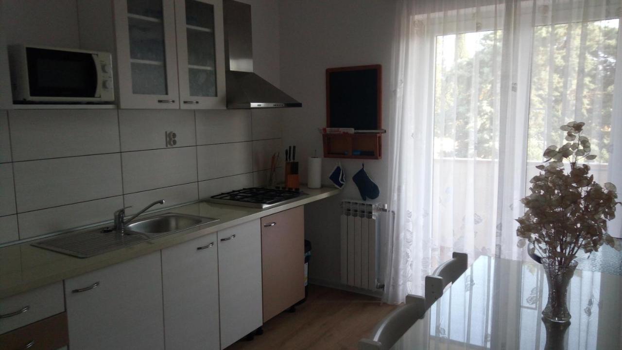 Apartments Ghedas ポレッチ エクステリア 写真